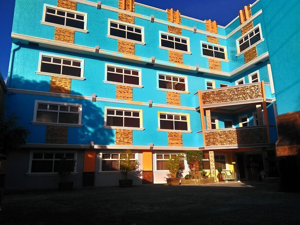 Royal Mansion Hotel Tabaco Buitenkant foto